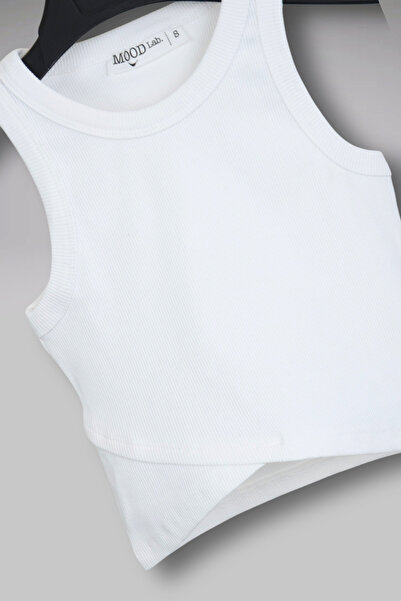Mood Lab Λευκό αμάνικο Crop μπλουζάκι με λεπτομέρεια με διπλό στήθος