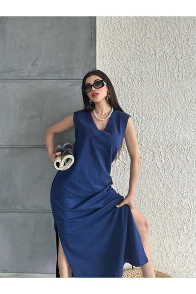 hazelin Kadın Lacivert V Yaka Kolsuz Cepli Yırtmaç Detaylı Elbise HZL24S-MJ13001