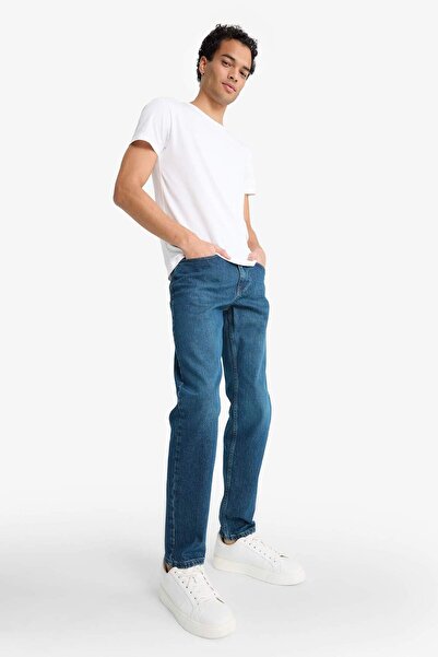 DeFacto Slim Tapered Fit Dar Kalıp Normal Bel Daralan Paça Jean Pantolon G1307AX25AU