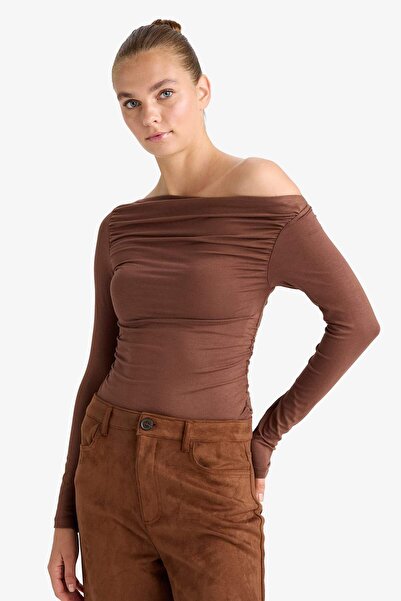 DeFacto Slim Fit Slim Fit Off-The-Shoulder Long Sleeve Blouse G2547Ax25Au