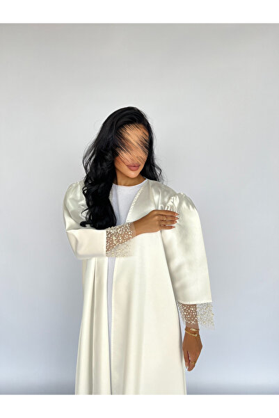 outline Luxurious white summer abaya decorated with pearls