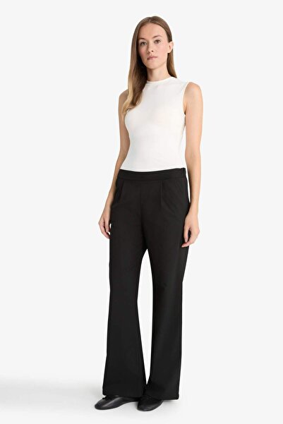 DeFacto Slim Fit Tight Fit Half Turtleneck Sleeveless Snap Button Bodysuit F9794Ax25Hs