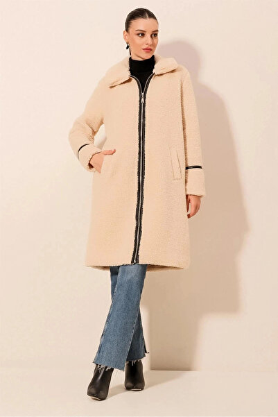 hazelin Women's Cream Black Detailed Zippered Inside Lined Double Pocket Plush Coat HZL24W-BD191251