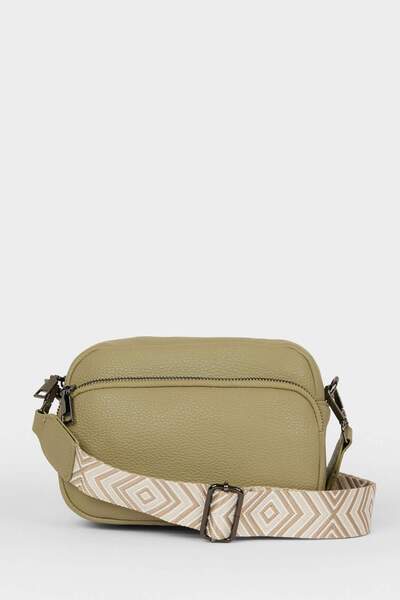 DeFacto Women's Faux Leather Crossbody Bag F5453Axns