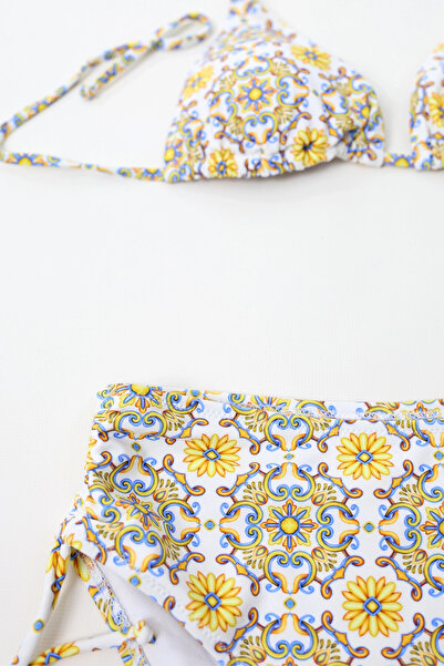 hazelin Білий бікіні з високою талією, синім візерунком і шнурками HZL24S-LC3308