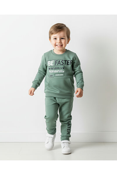 Egelite Boy's Seasonal Compact Pocket Detail 2 Strand Seasonal Track Suit Set (2-10 Years)