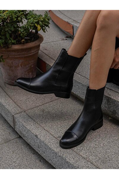 ECENİN BUTİĞİ Ossy Siyah Deri Bot