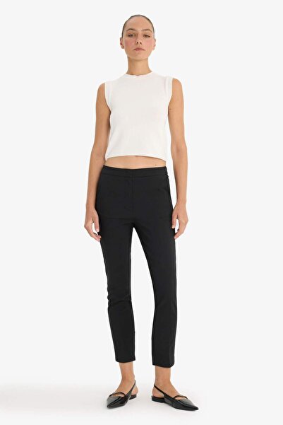 DeFacto Carrot Fit Çift Cepli Yüksek Bel Dar Paça Standart Boy Twill Pantolon F9763AX25WN