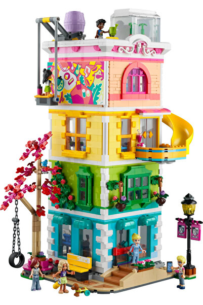 LEGO ® Friends Heartlake City Toplum Merkezi 41748 - 9+ Oyuncak Yapım Seti (1513Parça)