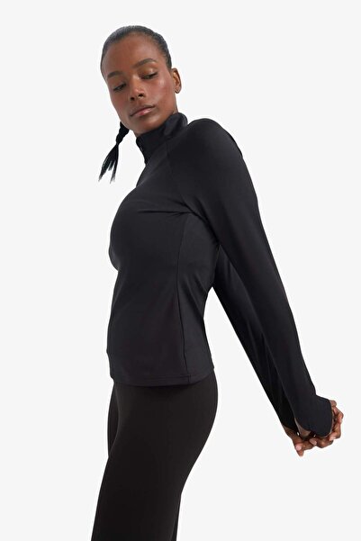 DeFacto DeFactoFit Standart Fit Dik Yaka Sporcu Uzun Kollu Tişört B0811AX24AU