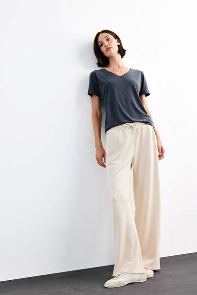 DeFacto V-подібний виріз, модальний, короткий рукав, футболка G0402AX25SM