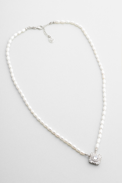 So CHIC... Beyaz Taşlı 18 Ayar Beyaz Altın Kaplama 47 Cm Gümüş İnci Kolye