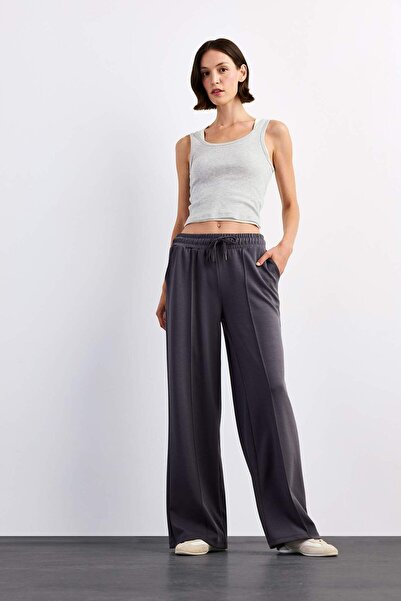 DeFacto Relax Fit Normal Bel Düz Paça Modal Pantolon G1325AX25SM