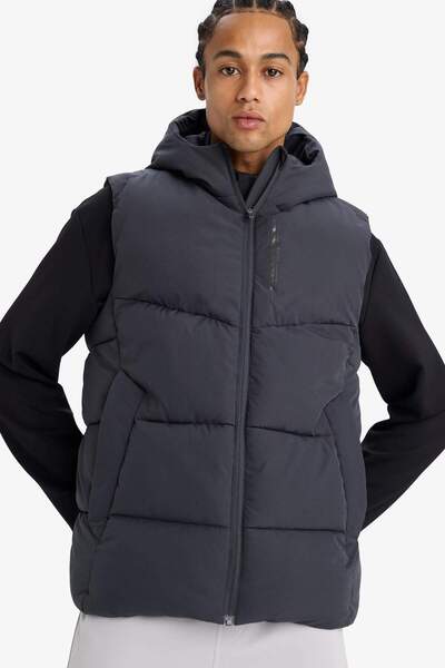 DeFacto Defactofit Regular Fit Hooded Waterproof Zippered Puffer Vest E9216Ax25Au