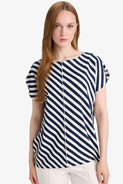 DeFacto Regular Fit Kayık Yaka Bürümcük Çizgili Kısa Kollu Tişört F6481AX25HS