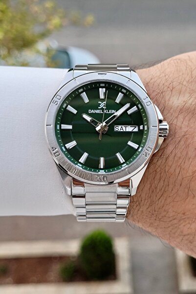 Daniel Klein Kadranı Yeşil Kordonu Metalik Renk 2 Yıl Garantili 43 Mm Gösterg...