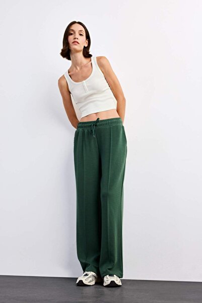 DeFacto Relax Fit Normal Bel Düz Paça Modal Pantolon G1325AX25SM