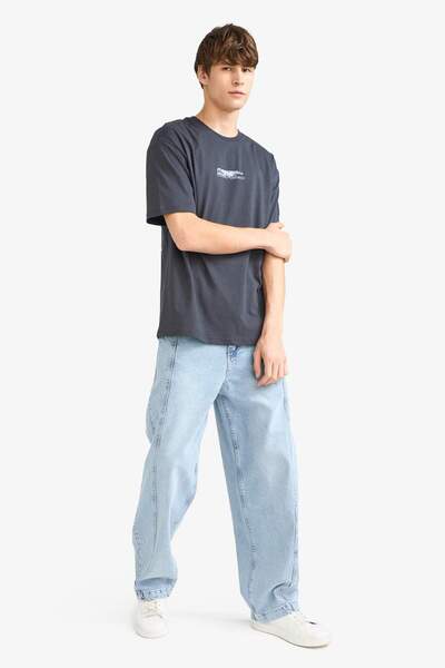 DeFacto Boxy Fit Crew Neck Back Printed Short Sleeve T-Shirt G0011Ax25Hs