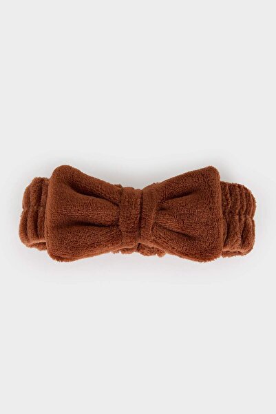 DeFacto مجموعة من قطعتين من ربطات الشعر وسوار منشفة للنساء لممارسة المكياج والعناية بالبشرة F6657AXNS