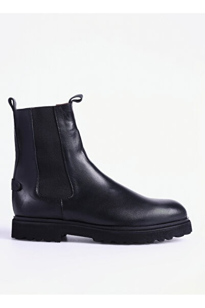 Fabrika Bot, 40, Siyah