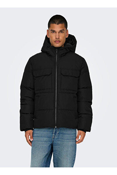 Only & Sons Μαύρο ανδρικό παλτό ONSELIJAH PCKT. ΜΠΟΥΦΑΝΟΥΛΑ ΜΕ ΚΑΠΑΚΙ OTW NOO