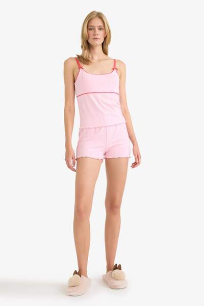 DeFacto Pijama Takımı Regular Fit Askılı Üst Şort-Fall in Love E7458AX25HS