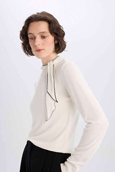 DeFacto Regular Fit Fiyonk Yaka Triko Kazak E6807AX24CW