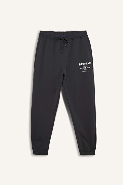 DeFacto DeFactoFit NBA Brooklyn Nets Standart Fit Cepli Jogger E8757AX25AU