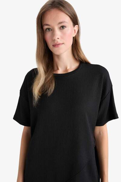 DeFacto Μπλουζάκι με κοντό μανίκι με κανονική εφαρμογή Crew Neck Twist F6505AX25AU