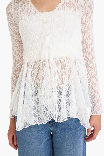 DeFacto Fitted V Yaka Düğmeli Dantel Uzun Kollu Bluz G0616AX25AU