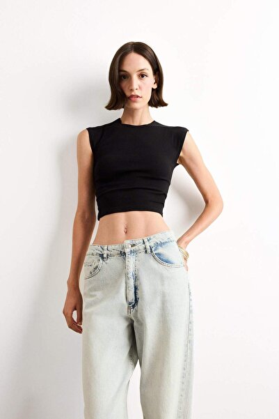 DeFacto Fitted Crew Neck Short Sleeve T-Shirt G0273Ax25Sm