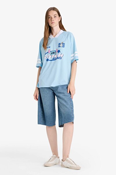 DeFacto Coool Disney Lilo & Stitch Oversize Geniş Kalıp V Yaka Baskılı Kısa Kollu Tişört F9176AX25AU