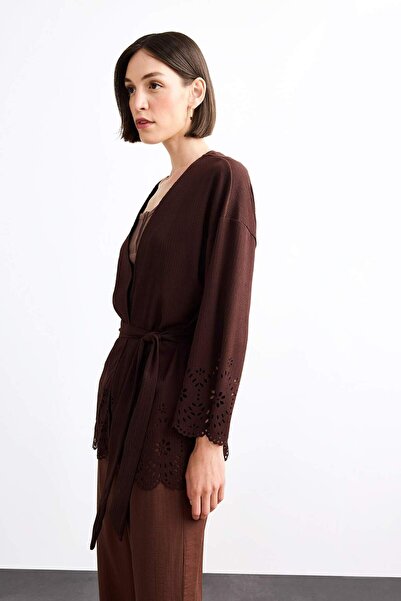 DeFacto Fitted Bürümcük Brode Bağlamalı Uzun Kollu Bluz G0283AX25SM