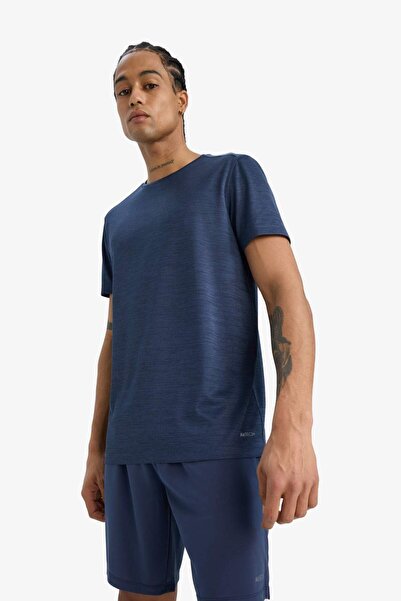DeFacto Defactofit Slim Fit Tight-Fitting Quick-Drying Breathable Stretch Fabric Crew Neck Sports Short Sleeve