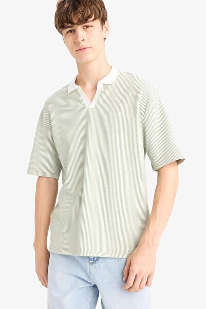 DeFacto Boxy Fit Relaxed Fit Seersucker Fabric Polo Neck Striped Short Sleeve T-Shirt F8351Ax25Au