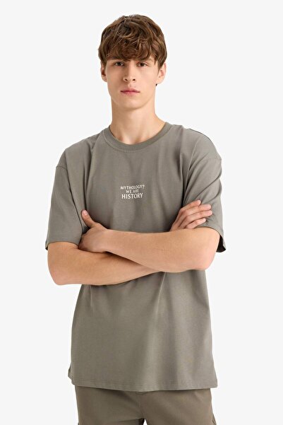 DeFacto 100% Cotton Boxy Fit Relaxed Fit Crew Neck Back Printed Short Sleeve T-Shirt F8331Ax25Au