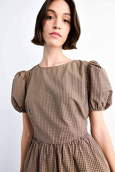 DeFacto Прилепнала пола от поплин с къс ръкав F9944AX25SM