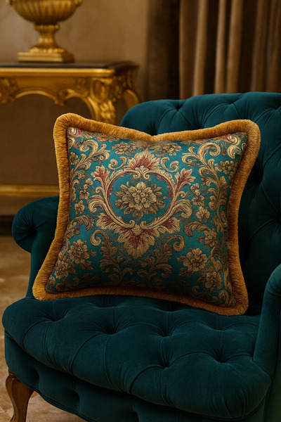 Barok Lüks İşlemeli Dekoratif Yastık