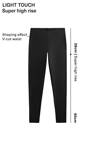 Oysho 65 cm V kesim light touch super high rise bilek hizasında tayt