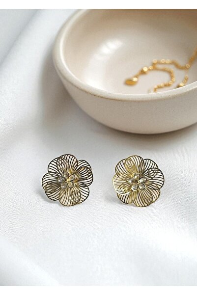 bonbela Zarif Çiçek Model Gold Küpe – Taş Detaylı Minimal Tasarım