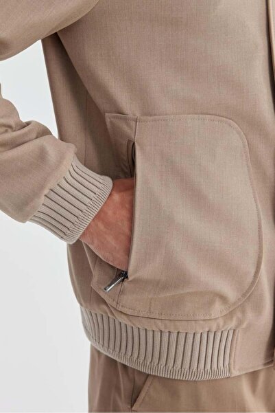 Jakamen Beige Comfort Fit Stand Collar Casual Coat