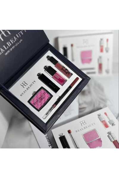 real beauty مجموعة مكياج صغيرة | جمالكِ في حقيبة واحدة