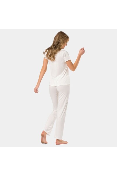 TÜREN Women's Ecru Collar Buttoned Pajama Set 3236