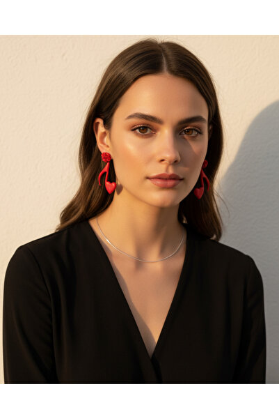 BeuBella Aksesuar Özel Tasarım Kırmızı Polimer Kil Gül Detay Kalpli Nota Küpe