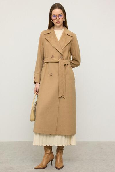 Olcay Reglan Sleeve Cape Detailed Self Patterned Limited Edition Coat Kamel 3141