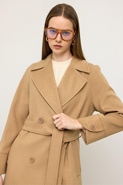 Olcay Reglan Sleeve Cape Detailed Self Patterned Limited Edition Coat Kamel 3141