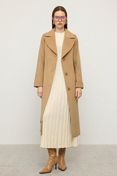 Olcay Herringbone Jacquard Patterned Waist-Tied Limited Edition Coat Kamel 3136