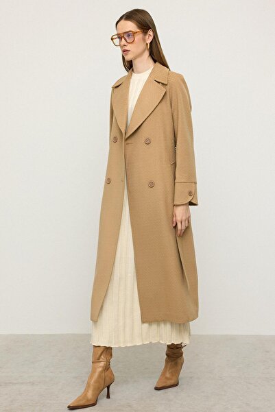 Olcay Reglan Sleeve Cape Detailed Self Patterned Limited Edition Coat Kamel 3141