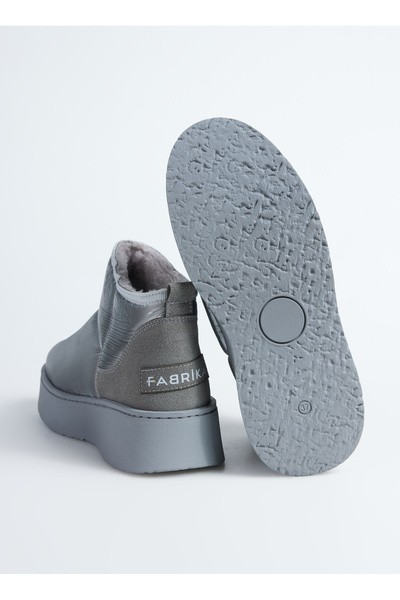 Fabrika Gri Kadın Bot GEORGIA