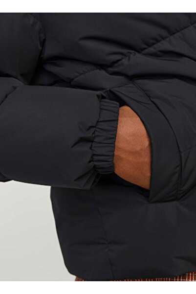 Jack & Jones JJEBRADLEY PUFFER HOOD SN Kapüşon Regular Fit Siyah Erkek Mont 12256974